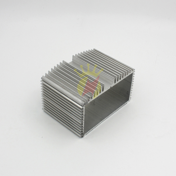 接線盒鋁型材散熱器3